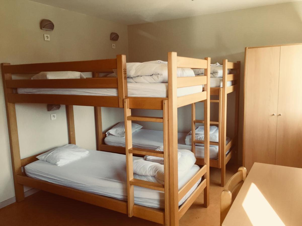 Auberge De Jeunesse Hi Pontarlier Eksteriør billede