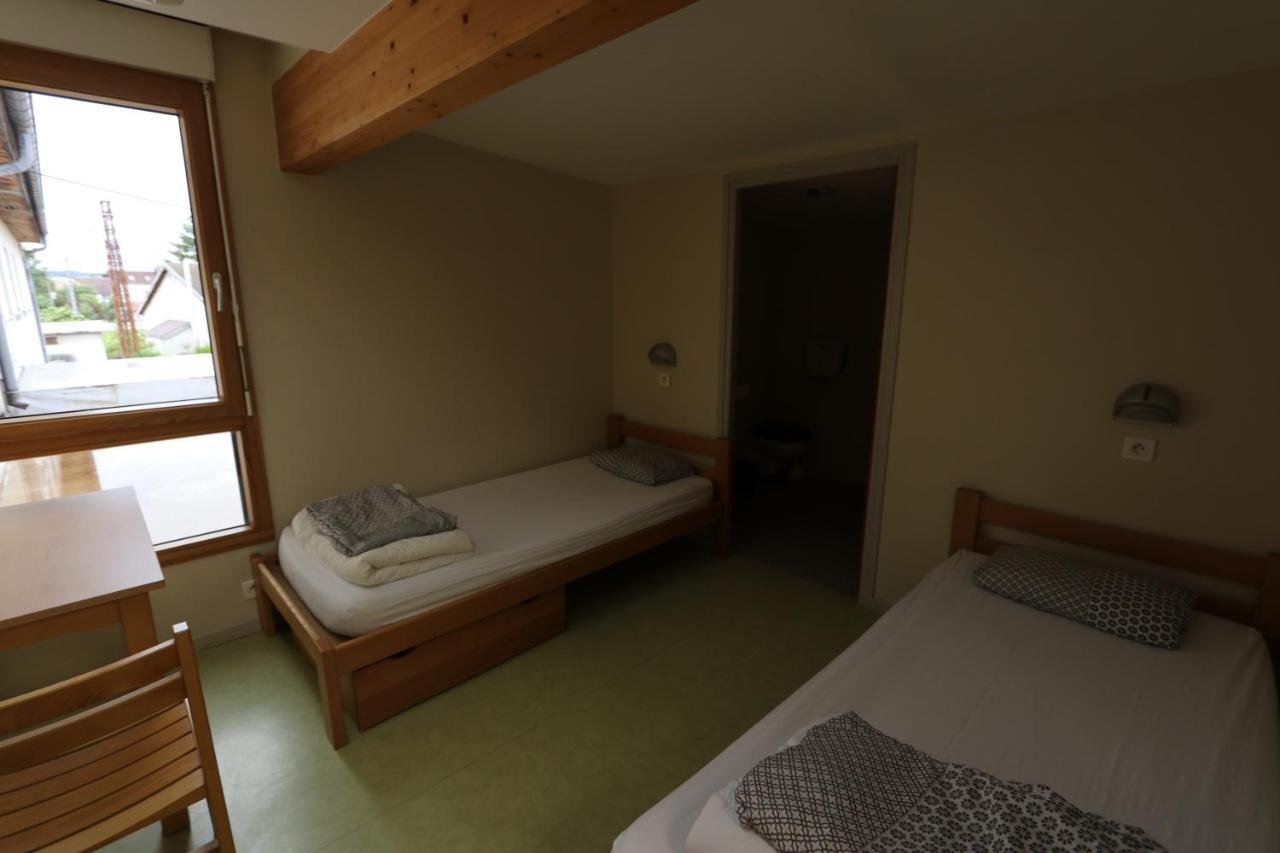 Auberge De Jeunesse Hi Pontarlier Eksteriør billede