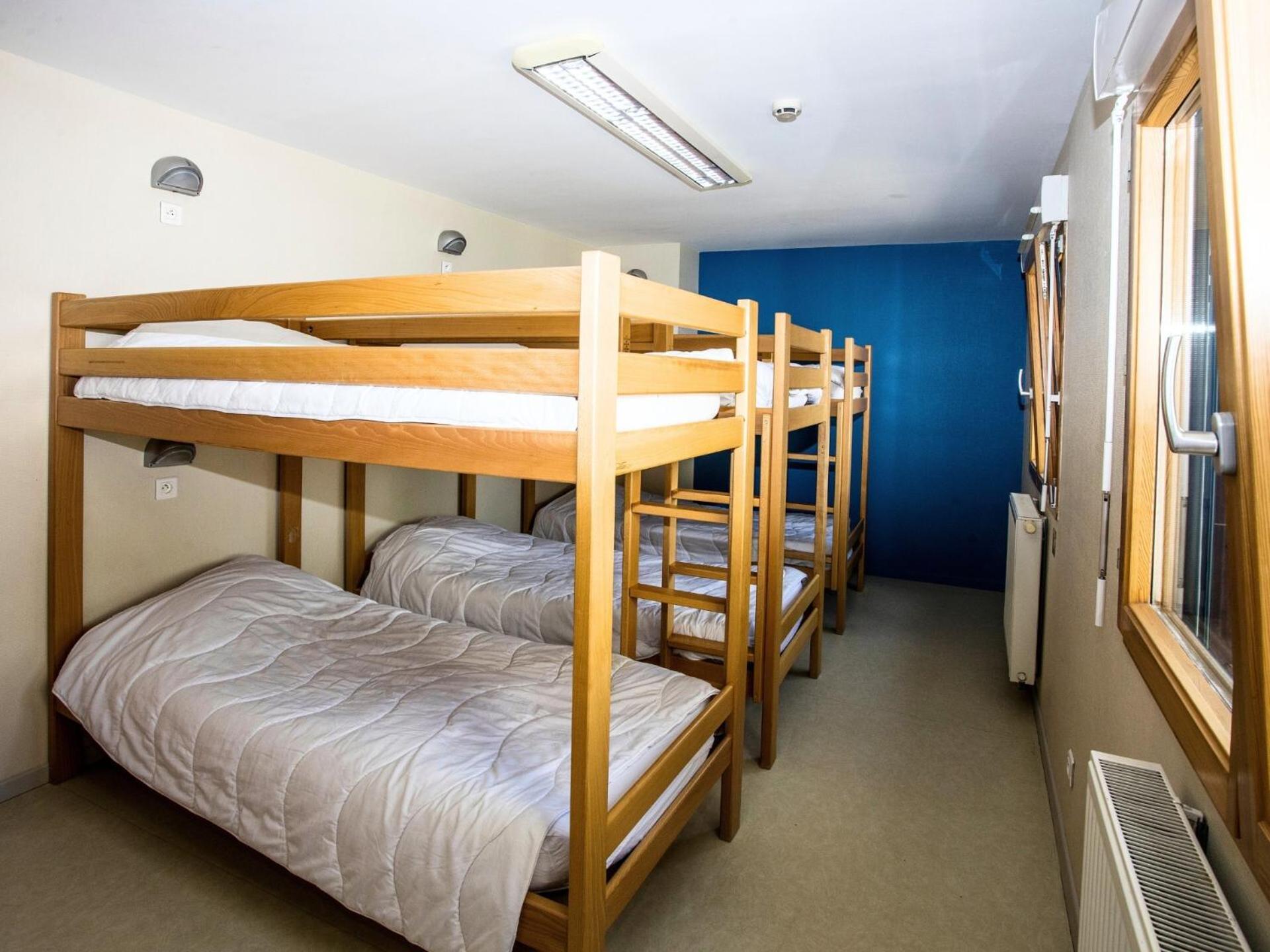 Auberge De Jeunesse Hi Pontarlier Eksteriør billede